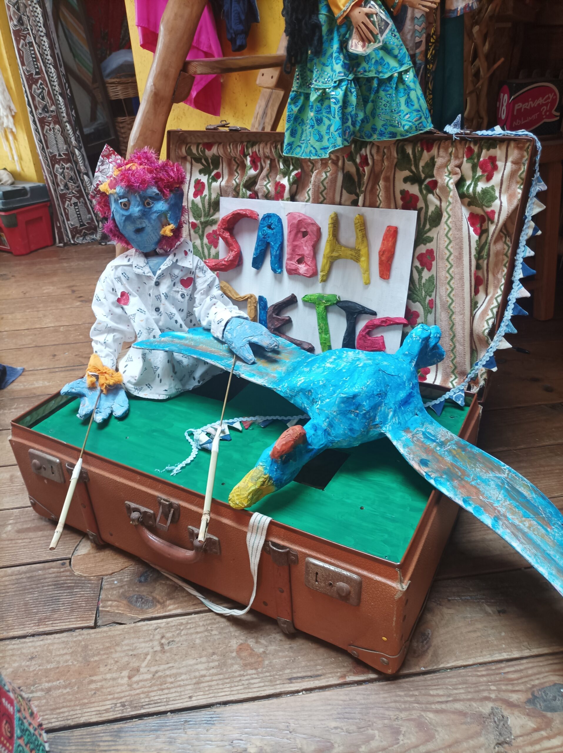 Spectacle sabhi